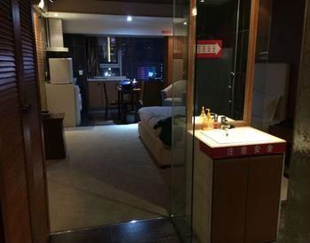 Chengdu Comma Apartment Hotel - Xinian Branch Bagian luar foto